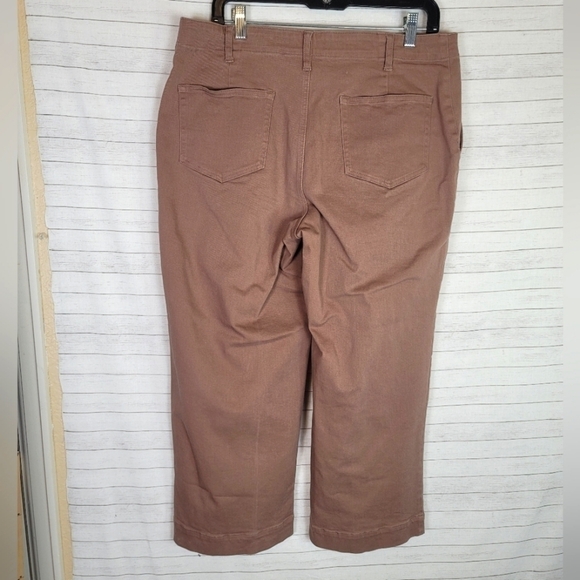 LOGO by Lori Goldstein Stretch Twill Boyfriend Crop Wide-Leg Pants, sz 14 - Picture 6 of 13